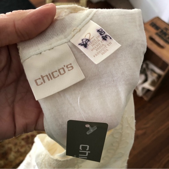 Chicos boho sheer top with tags attached - Picture 3 of 3